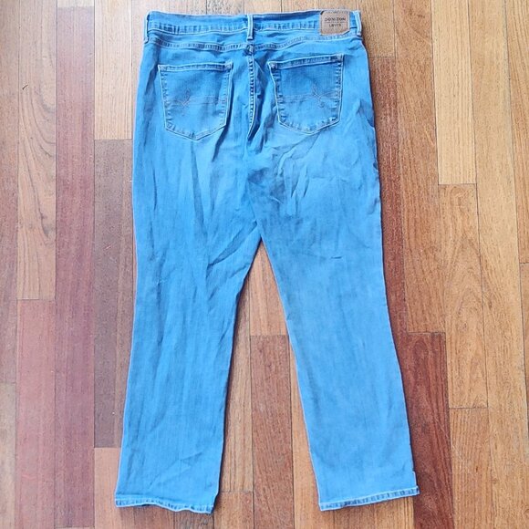 Denizen from Levi's Light Wash High-Rise Straight Jeans Size W32 L28 14 Short - Picture 12 of 15